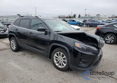 2019 Jeep Cherokee Latitude из США, поврежденный, VIN 1C4PJLCB8KD457953